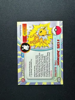 2000 Topps Pokemon TV Animation Edition Series 3 Non Holo #135 Jolteon - Image 2