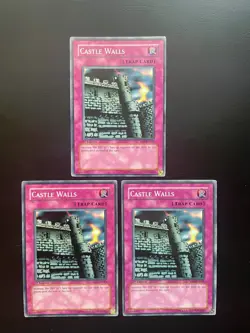 Yugioh Castle Walls YSD-EN033 1st Edition Common LP/MP X3 - Image 1