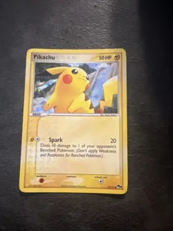 Pikachu 13/17 POP Series 4 Holo Common Pokemon Card NM-LP - Image 1