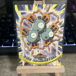 #82 Magneton - Pokemon Topps Card - Blue Logo - Image 1