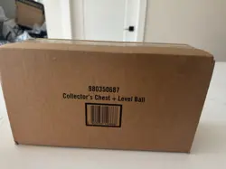 Pokemon TCG Fall 2021 Collectors Chest Tin Lunchbox + Level Ball 8 Booster Packs - Image 1