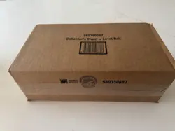 Pokemon TCG Fall 2021 Collectors Chest Tin Lunchbox + Level Ball 8 Booster Packs - Image 4