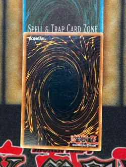 Yugioh Winged Kuriboh DR3-EN185 Super Rare LP - Image 2
