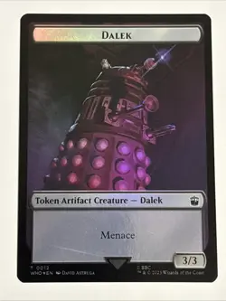 MTG Universes Beyond: Doctor Who Dalek/Food Token Foil 0012/0027 NM - Image 1