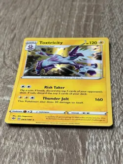 SHIPS SAME DAY Pokemon Card Toxtricity 063/189 Holo Lightning Type - Image 3