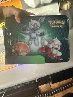 Pokemon TCG Collector's Chest/Tin 2022 Lunchbox BRAND NEW/SEALED - Image 3