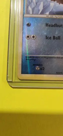 Swinub 79/102 Reverse Holo Common Triumphant Pokemon Card - Image 2