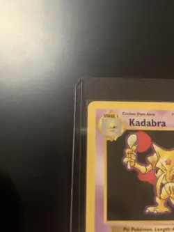 Kadabra Pokemon Card 60 HP Holo Rare 32/102 Base Set - Image 2