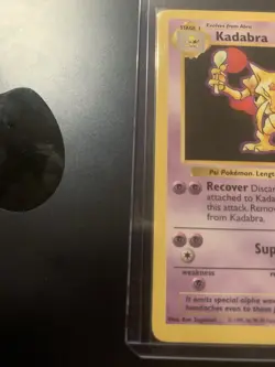 Kadabra Pokemon Card 60 HP Holo Rare 32/102 Base Set - Image 4