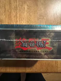 YuGiOh! 2003 Joey Gearfried The Iron Knight Collectible Tin Factory Sealed - Image 4