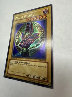 Yugioh TCG Dark Magician Spanish (Mago Oscuro) LDD-S005 1st Ultra VLP (IG) - Image 2
