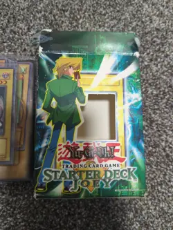 1996 Yu-Gi-Oh! TCG Starter Deck Joey (47 Cards, Book and Box) *Missing Cards* - Image 4
