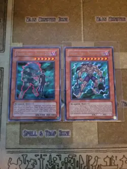 YUGIOH DESTINY HERO DOUBLE DUDE NM + DREADMASTER DP05 RARE UNLIMITED ED LP - Image 1