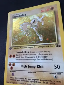 Hitmonlee 7/62 Fossil 1st Edition Holo Rare Vintage 1999 WOTC Pokemon Card - Image 2