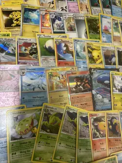 170+ Pokemon Card Bundle Vintage First Edition Neo Rocket Holo New Era Lp Mp - Image 1