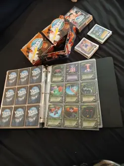 Yu Yu Hakusho 2004 TCG - 426 Card Collection Lot + 40 2003 cards. - Image 1
