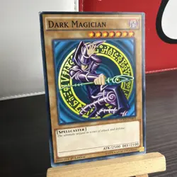 Dark Magician YGLD-ENA03 Common 1st Edition Yugioh Trading Card + BONUS HOLO - Image 2