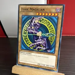 Dark Magician YGLD-ENA03 Common 1st Edition Yugioh Trading Card + BONUS HOLO - Image 3