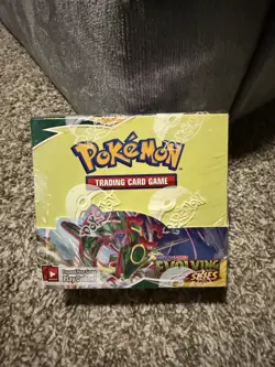 SEALED Sword & Shield Evolving Skies Booster Box 36 Packs Pokemon TCG - Image 1