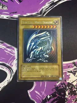 Yugioh Blue-Eyes White Dragon SDK-001 Ultra Rare Unlimited LP Starter Deck Kaiba - Image 1