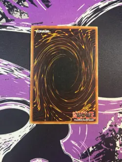 Yugioh Blue-Eyes White Dragon SDK-001 Ultra Rare Unlimited LP Starter Deck Kaiba - Image 2