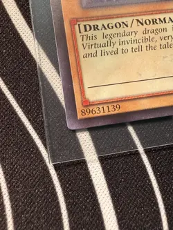 Blue-Eyes White Dragon (Version 2) (ULTRA RARE) LCKC-EN001 Yu-Gi-Oh! Konami - Image 2