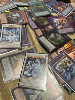 Yugioh Card Lot 205 Holo & Non Holo - Image 1