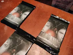 1996 X-Files Collectible Card Game 5 Booster Packs Brand New Sealed 75 CARDS! #2 - Image 4