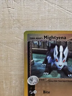 Team Aqua's Mightyena 15/95 Team Magma Vs Aqua Reverse Holo Rare Pokemon Card - Image 3