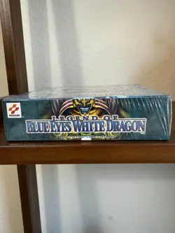 Yu-Gi-Oh! - 2002 Legend of Blue Eyes White Dragon Booster Box - Factory Sealed - Image 2
