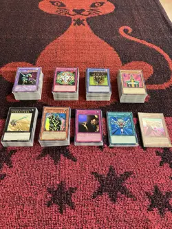 🔥Huge Yu-Gi-Oh Card Lot 529 Cards 357 Commons / 172 Holos NM Great Value 🔥 - Image 1