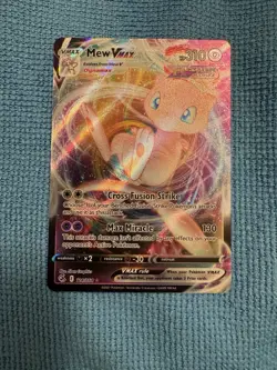 Pokemon TCG Mew VMAX Fusion Strike Ultra Rare Card 114/264 Sword & Shield - Image 1
