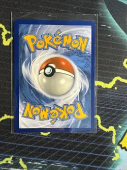 2019 Sun & Moon Cosmic Eclipse Volcarona GX 213/236 Ultra Rare Pokemon Card TCG - Image 2