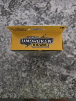Pokemon Sun And Moon Unbroken Bonds 3 Pack Hanger Box Factory Sealed Charizard - Image 2