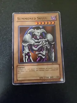 Summoned Skull - Starter Deck Yugi (SDY-004) - Common - Heavily Played Yugioh - Image 1