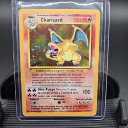 Pokemon TCG Charizard Base Set 4/102 Holo (SPANISH) (ESPANOL) - Image 1