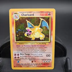 Pokemon TCG Charizard Base Set 4/102 Holo (SPANISH) (ESPANOL) - Image 3
