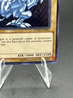 Blue-Eyes White Dragon DUSA-EN043 Duelist Saga 1st Edition Yu-Gi-Oh - Image 4