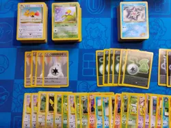 Huge Bulk Lot of 950 Pokemon Cards Vintage 1999 WOTC Base To E Series Plz READ!! - Image 4