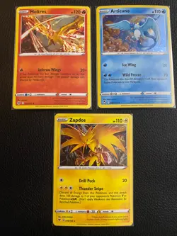 Moltres 021/172 - Zapdos 048/185 - Articuno 036/195 Holo 3 Card Set - Pokemon - Image 1