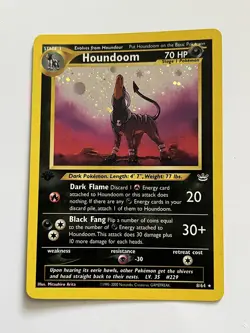 pokemon card HOUNDOOM holographic 2000 Rare 1st edition near Mint - Image 4