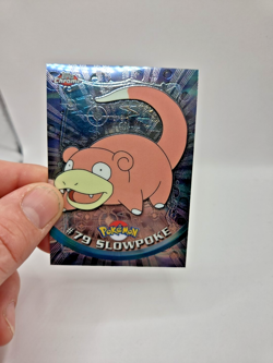 Slowpoke #79 Pokemon 2000 Topps Chrome Blue - Image 2