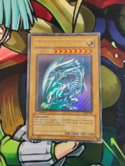 Yu-Gi-Oh SDK-001 1st Edition Ultra Rare Blue Eyes White Dragon NA - Image 1