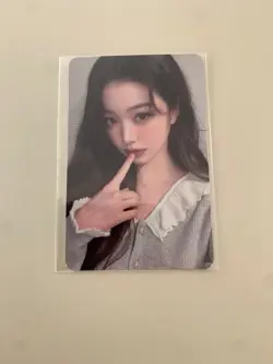 IVE Trading Card Minive Individual Card - Image 1