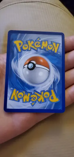 Pokemon 2013 Glaceon BW90 Black White Promo Ultra Rare Holo Card NM - Image 2