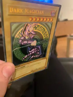 *** DARK MAGICIAN *** ORIGINAL ULTRA RARE SDY-006 (PLAYED CONDITION) YUGIOH! - Image 2