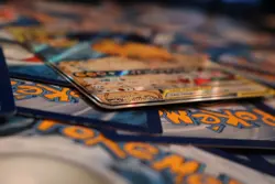 Alolan Raichu And Raichu GX Tag Team 057/054 (Japanese) Pokemon Card SR￼ - Image 2