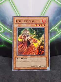 Yugioh Fire Princess LON-034 Super Rare NM - Image 1