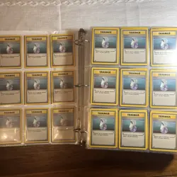 Pokemon Binder Collection Vintage - WOTC - Rare - Base Set Up To Neo! 750~ Cards - Image 1