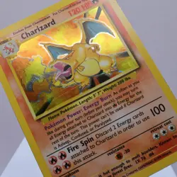 Pokemon TCG - Charizard 4/102 Base Set Holo Rare WOTC 1999 - Image 1